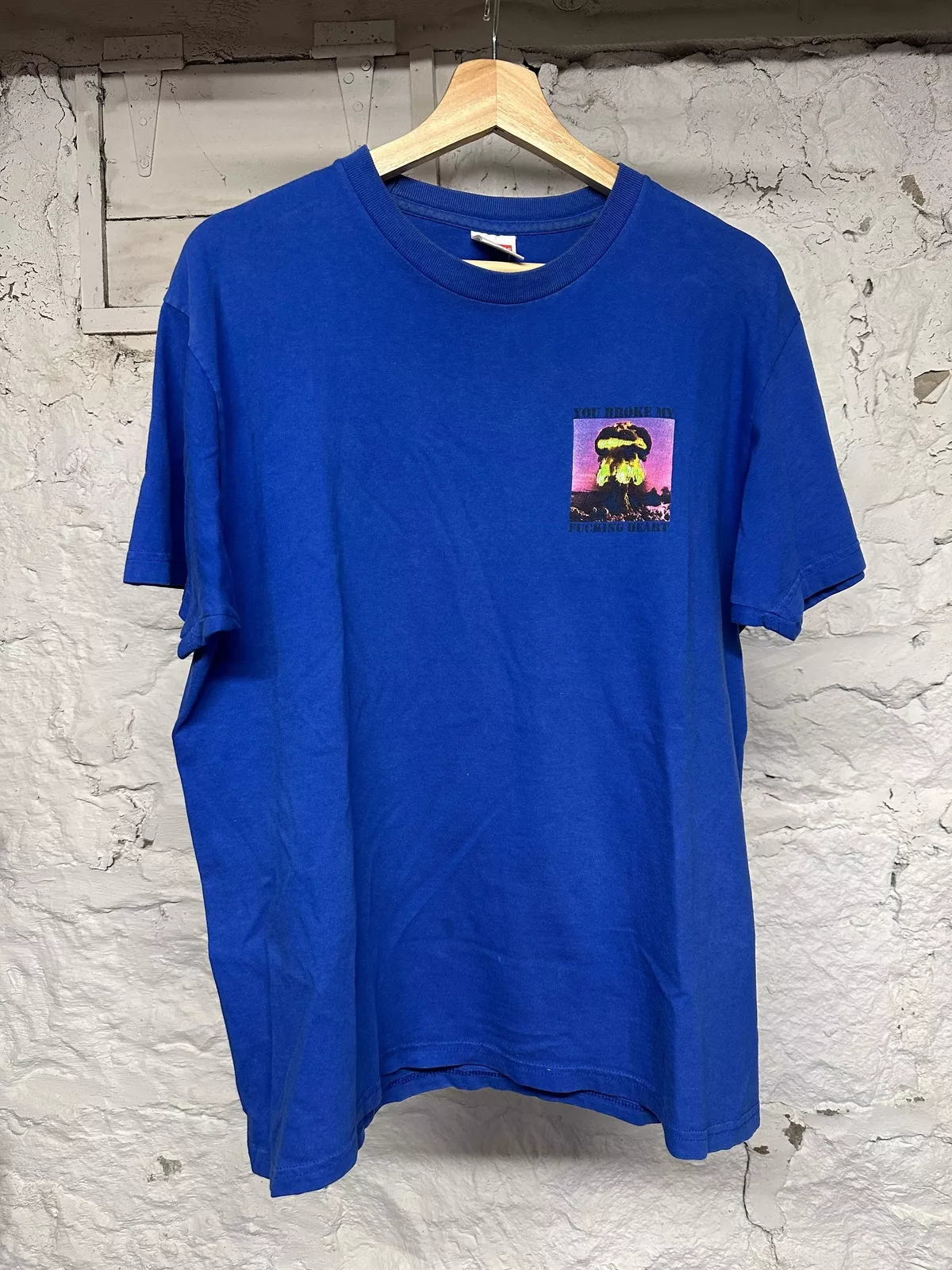 T shirt bleu Supreme Broke My Heart taille M