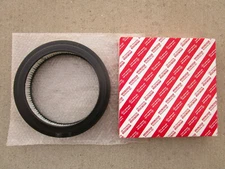 FITS: 79 - 83 TOYOTA PICKUP 2.2L AIR CLEANER INTAKE FILTER OEM NEW