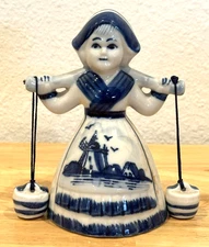 Vintage Delft Porcelain Dutch Girl Milk Maid With Buckets Blue White 5" Figurine