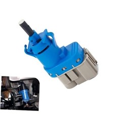 1 PC Car Brake Light Switch Plug, 11 cm x 4 cm x 4 cm Standard 4-pin Brake