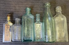 Lot 6 Antique Glass Bottles Dr Kilmer’s, J.A Drake’s Lab, Whittemore Boston, Fle