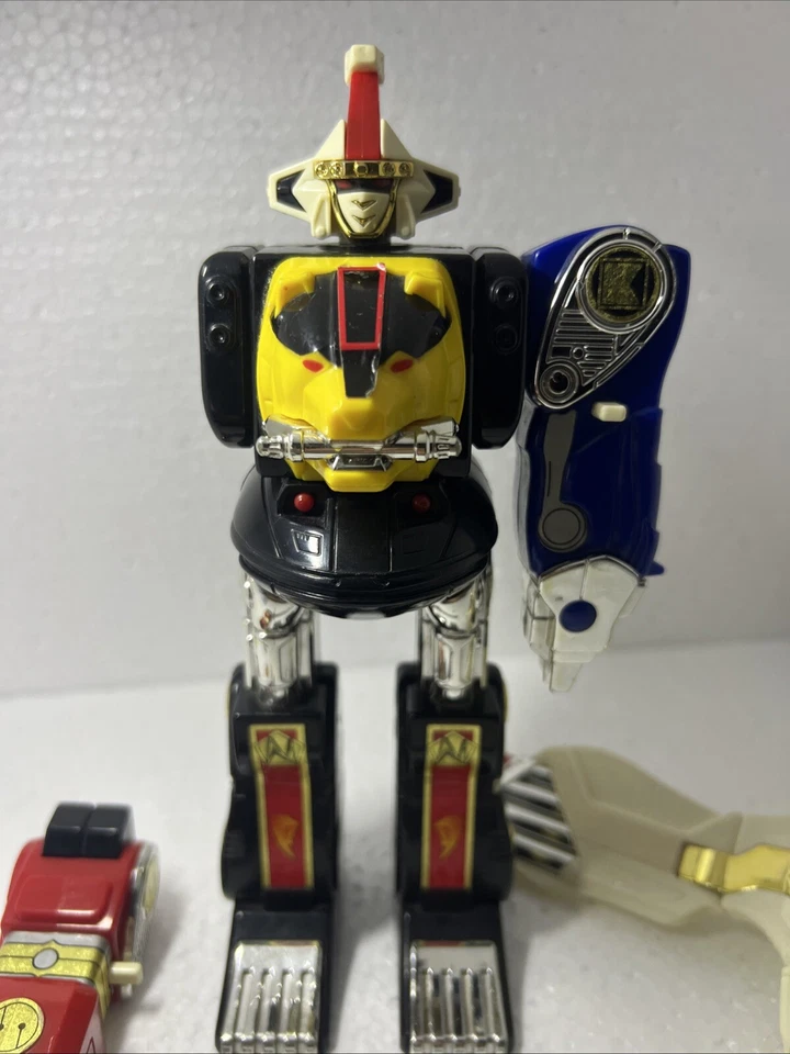 Power Rangers Kakuranger Super Kakure Daishogun Ninja Megazord Falcon *Reparación* Foto 2 de 4