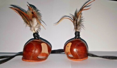 Falconry Holländisch Kostüm Kapuze Dunkelbraun Mit Bunte Plume (Alle Größen IN )