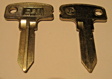 Trabant Oldtimer,  Schlüsselrohling CEA WRB 2, Doblina Profil 26 hinten