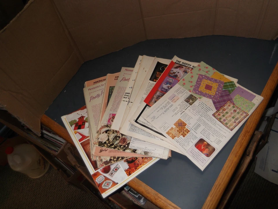 LOT OF 10 VARIOUS CRAFTS NEEDLECRAFT & THREAD MAGAZINES ISSUES   - Image 3 of 3