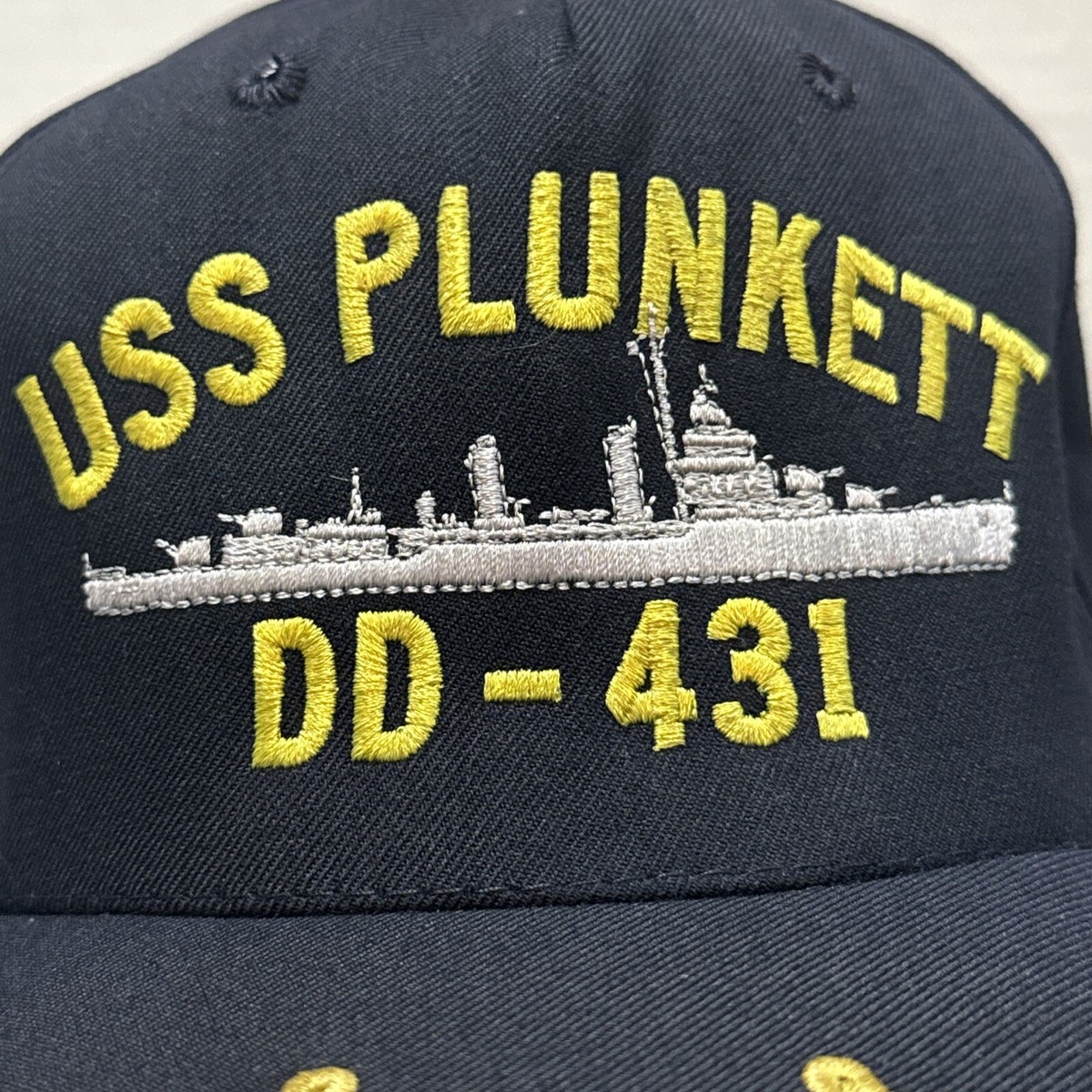 ノブ A USS PLUNKETT DD - 431 Gleaves Class Destroyer Rear Admiral Blue