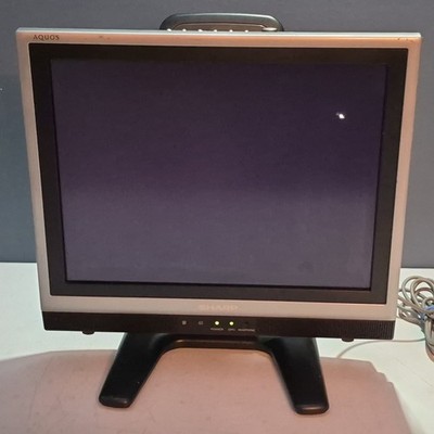 Sharp AQUOS LC-15S2U 15-inch LCD TV Retro Gaming No Remote -*READ DESCRIPTION**