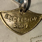 EXCURSION ROMA Metal Gold Tone Travel Keychain Key Ring Modern Era (1970-Now) — photo 2