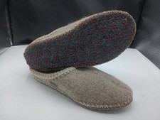 HAFLINGER - Unisex AS Slippers Wool Feltsole, Natural, M-8/W-10 Light Wear 
