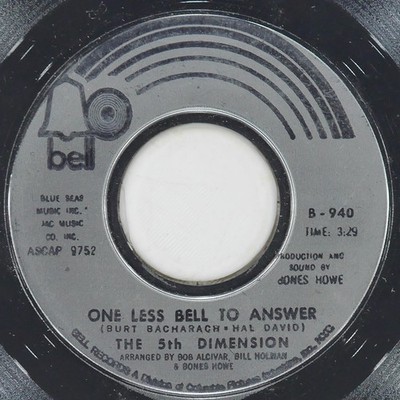 THE 5TH DIMENSION One Less Bell To Answer / Feelin' Alright? BELL B 940 VG 45
