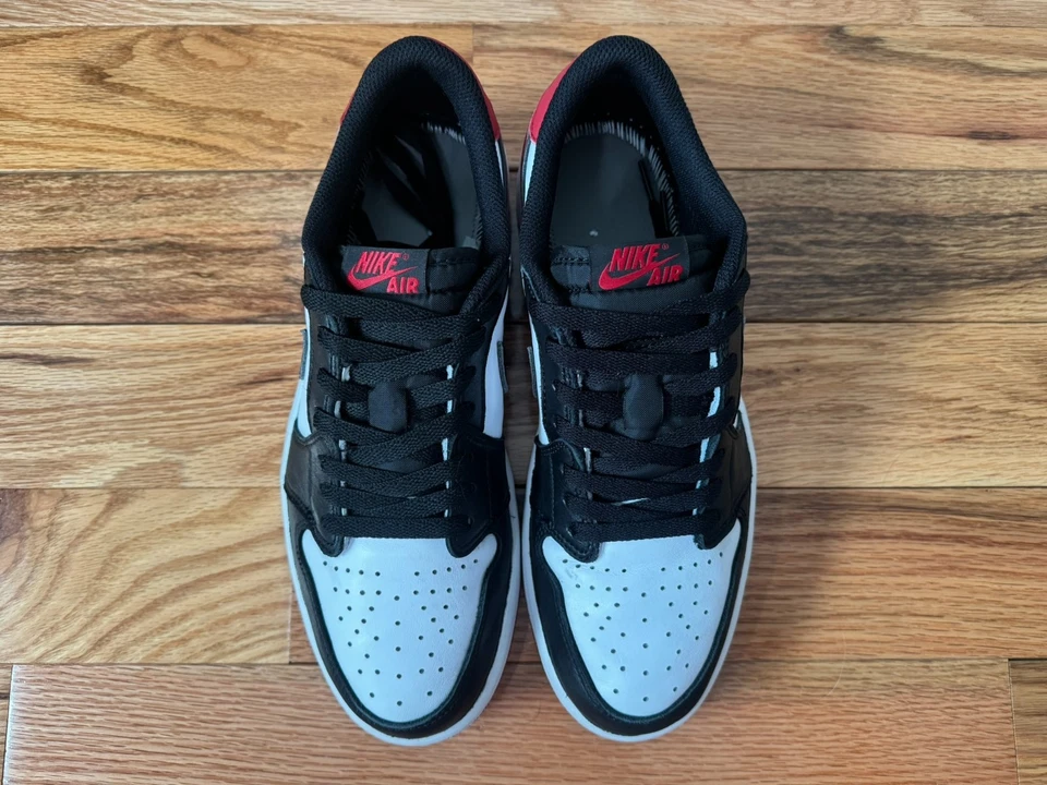 Jordan I 1 Retro Low OG Black Toe (2023) US MEN Size 10 - Image 3 of 4