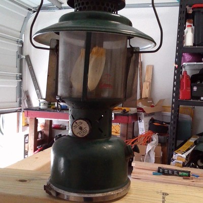 Vintage 1960s Coleman Liquid Fuel Metal Glass Big Hat Lantern 228e 