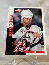 1997-98 Pinnacle Mike Peca #187 Buffalo Sabres NHL Hockey Card