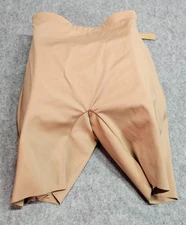 SKIMS body hip shaping mid-thigh padded short sienna/beige women size XS NWT