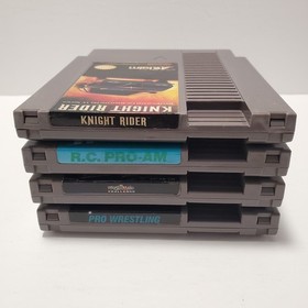 Lotto 4 giochi Nintendo NES Wrestlemania Challenge, Pro Wrestling, Knight Rider, RC