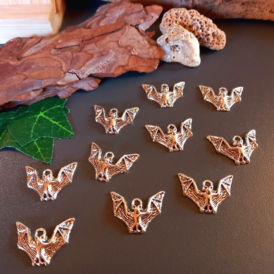 10 Fledermäuse Charms Kettenanhänger silberfarben Schmuckherstellung DIY (26)