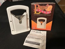 NEW Vintage Larien Bagel Biter Professional Bagel Guillotine Slicer USA Made