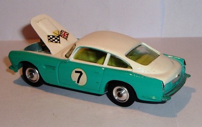 corgi aston martin db4