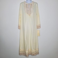 Barbizon Womens Featheraire Flannel Embroiderd Eyelet Gown Size M Cottage Core