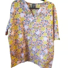 T.D. SCRUBS XL FLOWER/BUTTERFLY/HEART SCRUB/UNIFORM TOP with TAGS