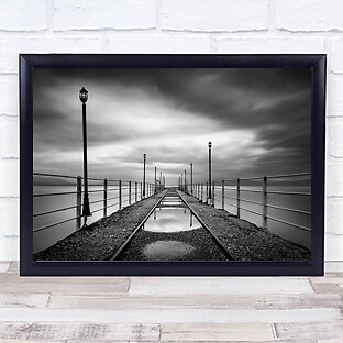 Long Walk Pier Steg Griechenland alt Agia Marina Himmel Wolken melancholisch Wandkunstdruck