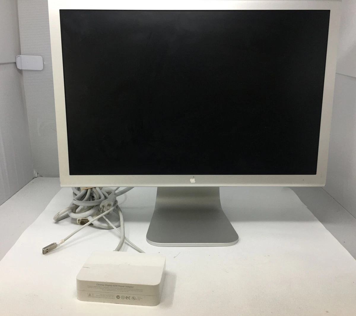Apple Cinema Display 20