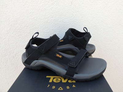 teva meacham sandals