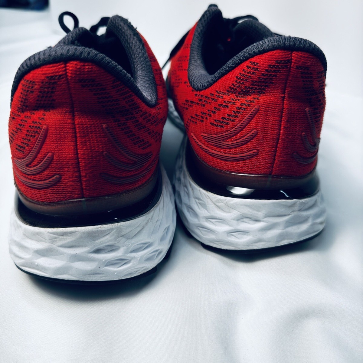New Balance Fresh Foam 880 Men\'s Size 11. 5 D Red Running Sneakers Athletic Shoe NEW BALANCE Men main image 3