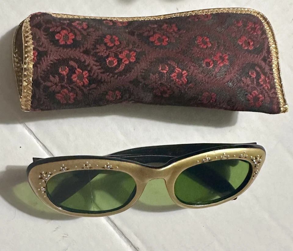 Vintage 1950s Etched Rhinestones Cat Eyes Sunglasses w/Case (As-Is) Gold/Black — 第 4/4 张图片