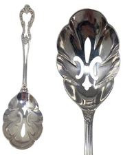 6” PIERCED FANCY SCALLOPED SPOON, WM. ROGERS MFG. CO., EXTRA PLATE, ORIG. ROGERS