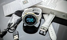Heart Rate SmartWatch Connect Smartphone Built In Microphone Speaker Touchscreen