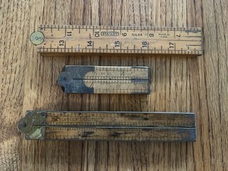 (3) Vintage Stanley Rule Level Folding Wooden Rulers 32 62 68 Wood/Brass