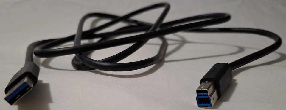 USB-A to USB-B USB 3.0 Cable, package of five, 1.8M, black, new,  Dell - Image 2 of 3