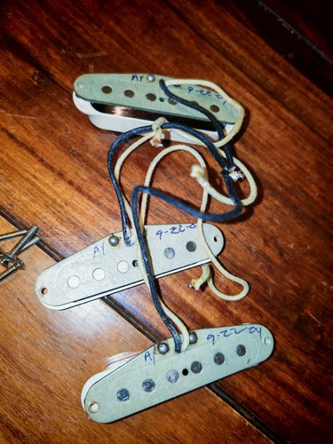 Custom Shop Custom '69 Strat Pickup Set (Abigail Ybarra) - Bild 2 von 3