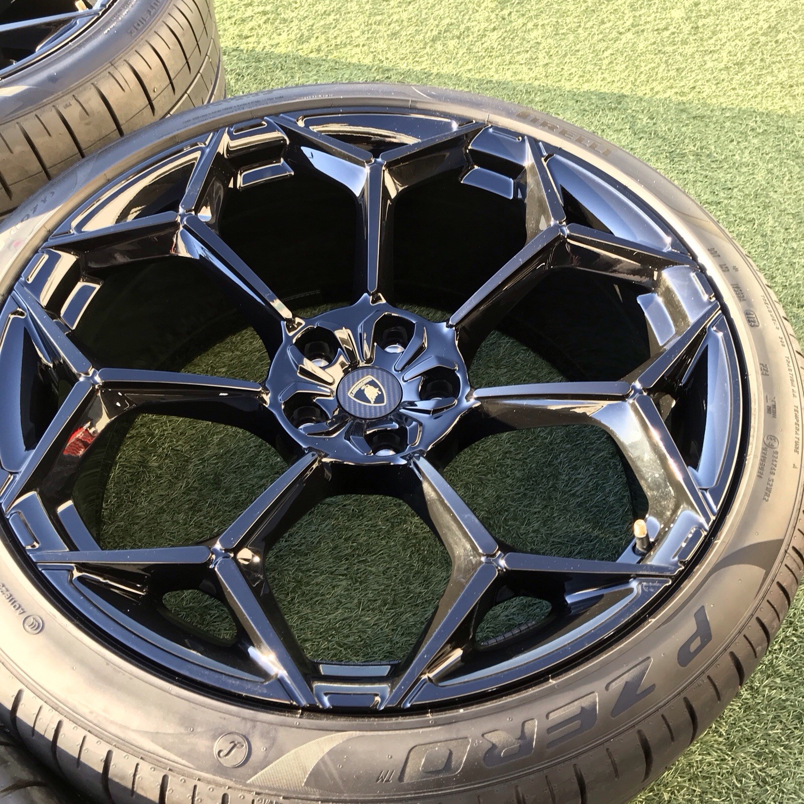 23 LAMBORGHINI URUS RIMS TIRES BLACK OEM STOCK SET 4 PERFORMANTE 4L601025CC DG