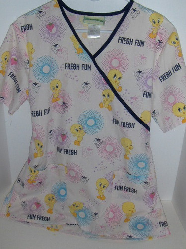 Looney Tunes - Tweety Bird scrub top - Small