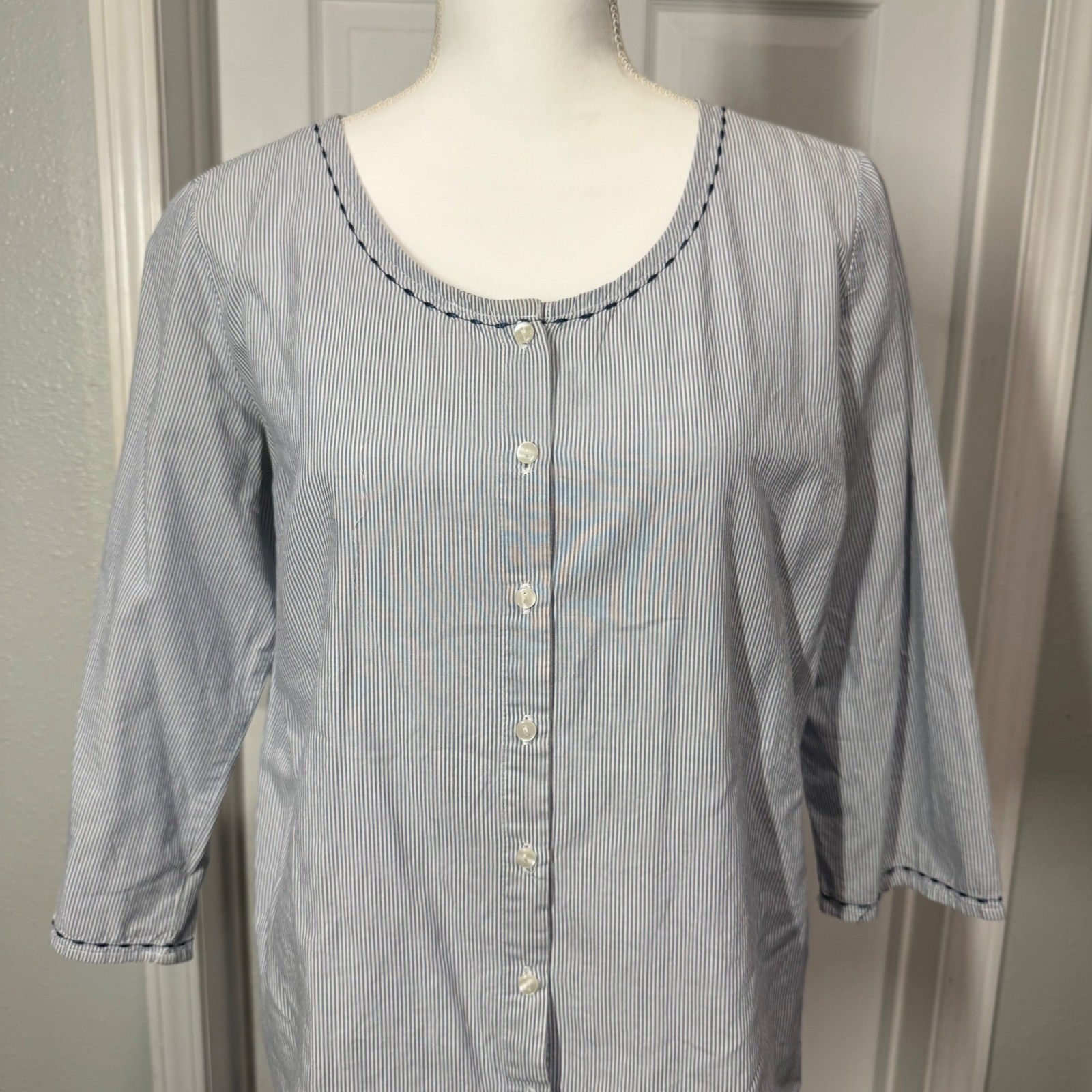 Basic Editions Women's Striped Button Up Blouse |… - image 4