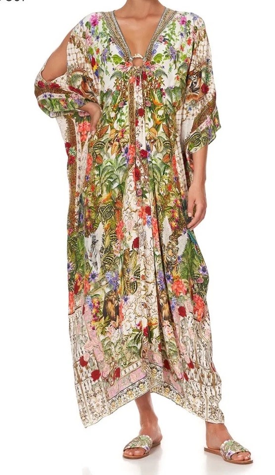 Vestido Camilla manga dividida caftán con herrajes Fair Verona talla única seda $699 Foto 3 de 4