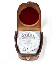 Vintage ETALON EXPOTEL-64 ASA Polaroid Light Exposure Meter w/ Case CHUO JAPAN