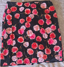 Talbots Black Pink Floral Pencil Skirt Size 8P Knee Length Straight Zip Zipper