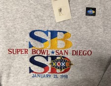 Vintage Super Bowl XXXII Sweatshirt - Large - Broncos vs Packers - Logo 7 - NWT