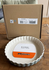 Le Creuset Stoneware Fluted Flan Pie Tarte Ba...