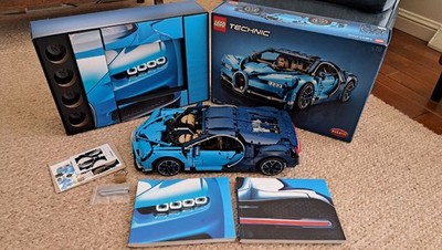 LEGO TECHNIC: Bugatti Chiron (42083) COMPLETE SET