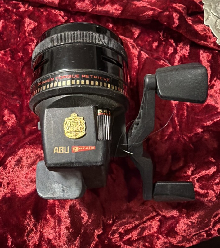 Vintage ABU GARCIA ABU-MATIC No. 290 C Spincast Reel