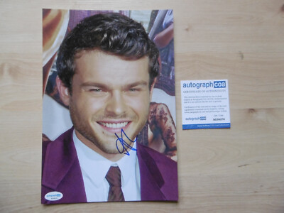Alden Ehrenreich Original Autogramm signed 20x30 cm Bild ACOA