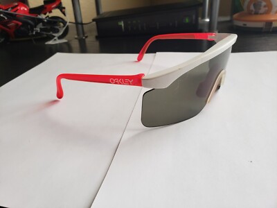 🚨🔥Vintage 80s 90s Oakley Sunglasses Razor Blades White/Pink
