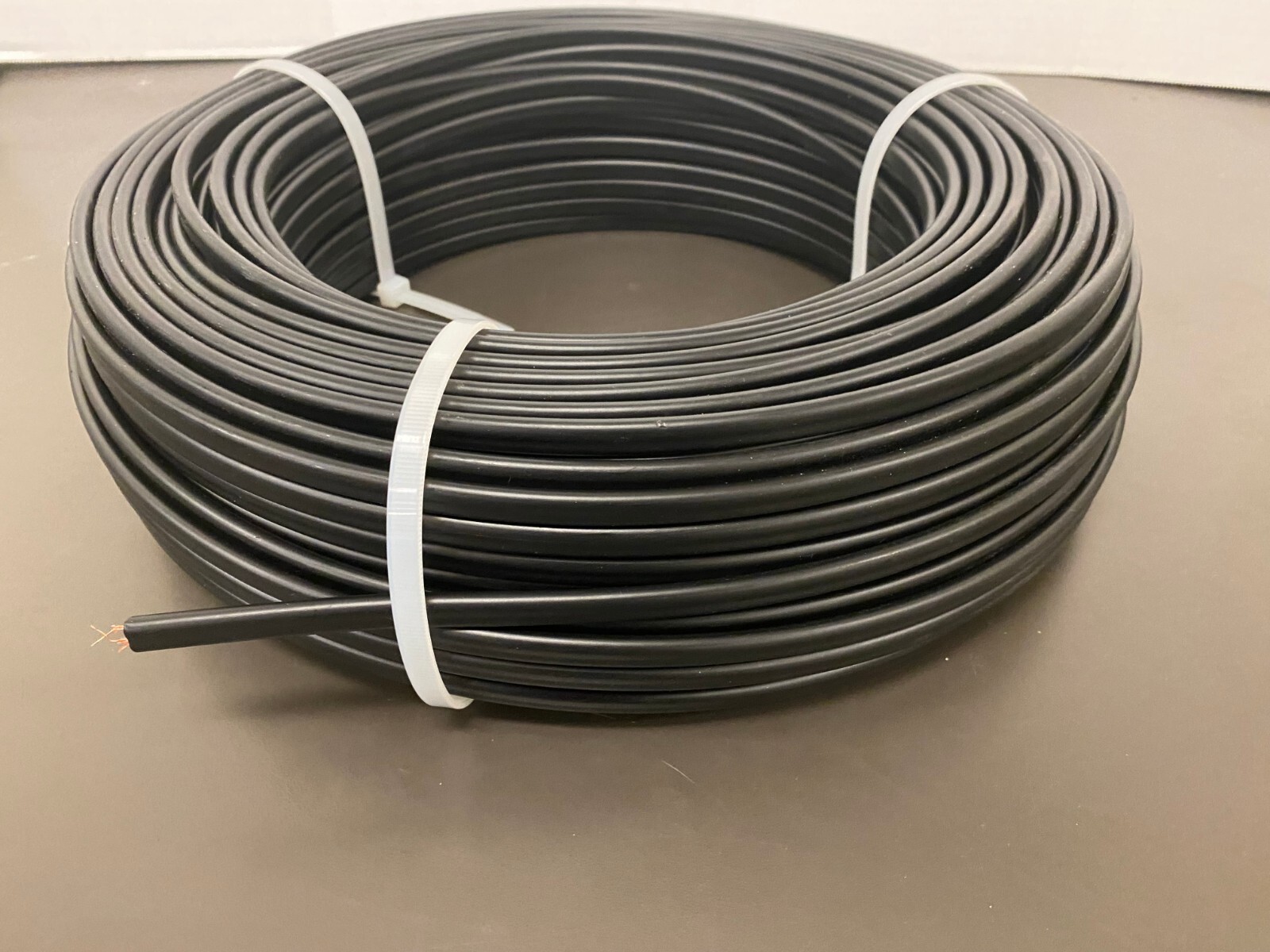 300 Ω Ohm Flat Twin Lead Antenna TV Video wire 300 Feet 29264AM eBay