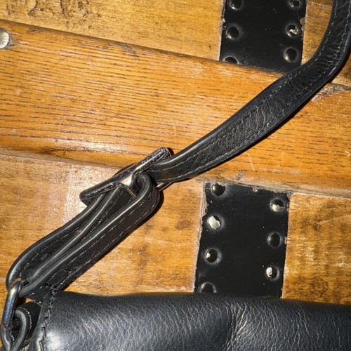 Anthropologie MARGOT Black Leather Crossbody Shoulder Bag NICE! - Picture 3 of 10