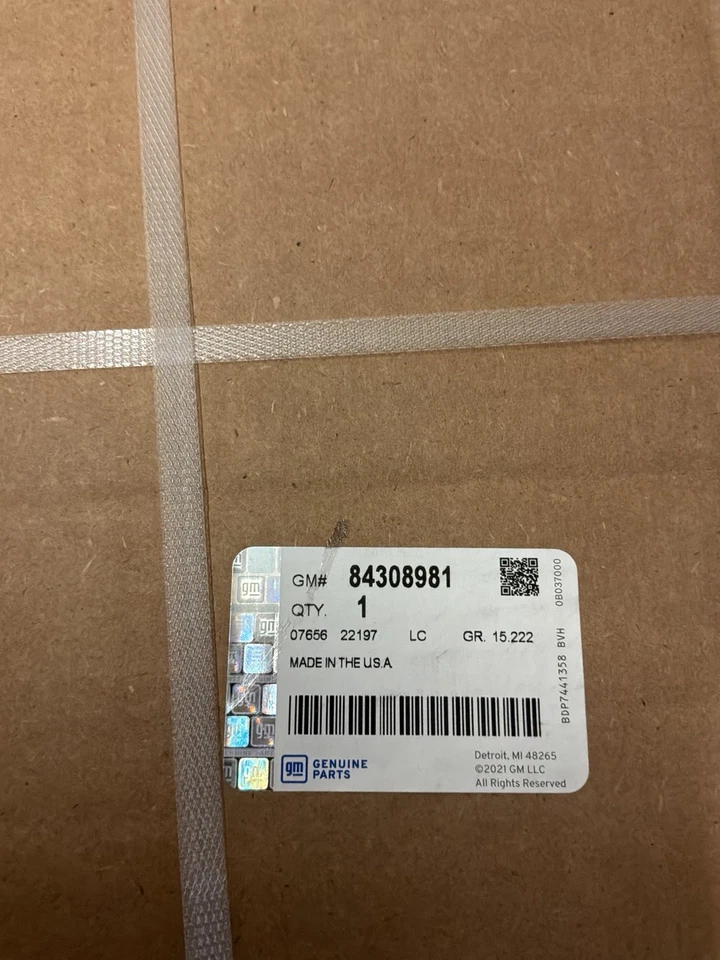 Genuine OEM GM Floor Mats All-Weather Chevrolet Malibu 84308981 - Image 4 of 4