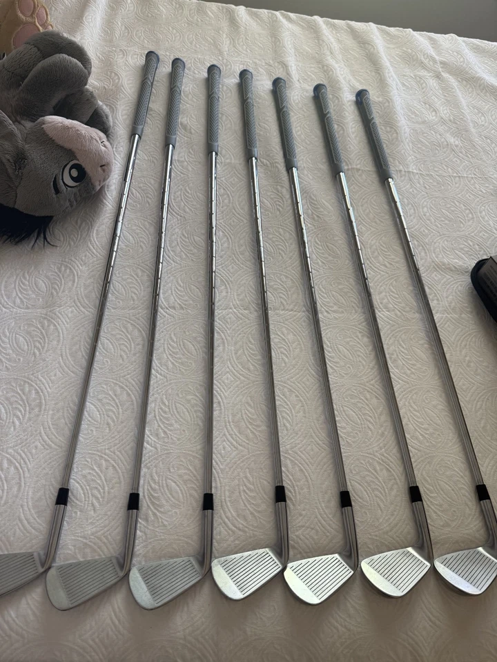 Juego de hierros Miura 1957 CB edición limitada (4-P) con modo Nippon 105X-ejes rígidos diestro Foto 2 de 4